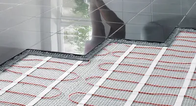 Underfloor heating with natural stone flooring